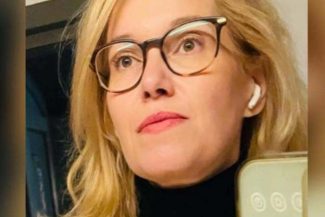 CAZUL AZILELOR ILEGALE DIN BIHOR – Activista pentru drepturile omului Georgiana Pascu: „Noi, ca societate, am fost crescuţi cu ideea că oamenii ăştia ne deranjează: fac gălăgie, miros. De ce să fie pe stradă, când, uite, îi ţine domnul Paşca?