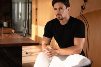FSB îl acuză pe fondatorul Telegram, Pavel Durov, de sprijinirea terorismului şi emite un mandat internaţional de arestare pe numele său