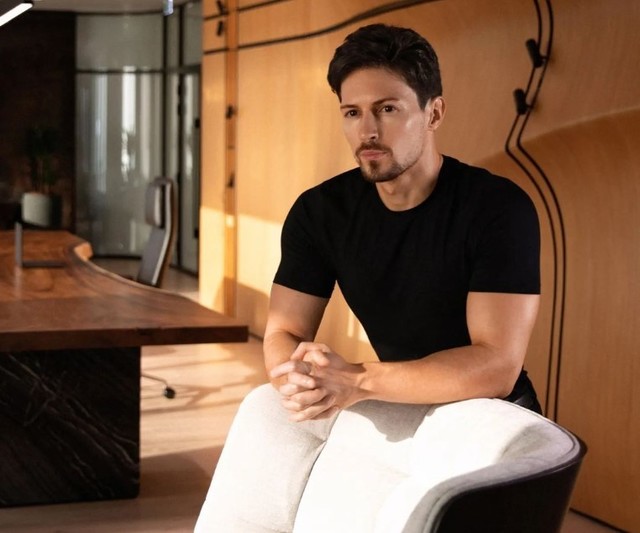 FSB îl acuză pe fondatorul Telegram, Pavel Durov, de sprijinirea terorismului şi emite un mandat internaţional de arestare pe numele său