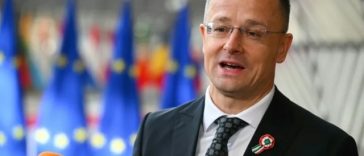 Fostul ministru ungar de externe Peter Szijjárto demisionează din mandatul de parlamentar Fidesz pentru a lucra la gigantul chinez auto BYD