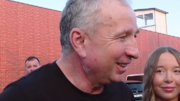 Superliga: Dan Petrescu a revenit pe stadion – Cu drag mă voi întoarce când voi putea şi voi fi 100%