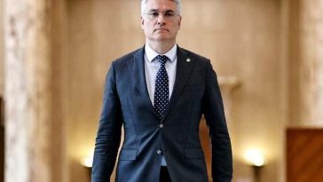 Dragoş Pîslaru: O veste bună de la Bruxelles: Comisia Europeană tocmai a aprobat astăzi propunerea de renegociere a PNRR. Apel către PSD: Nu puneţi viitorul României în pericol, pentru agenda voastră politică măruntă! Nu mai sabotaţi România!