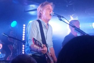Paul McCartney a interpretat piesa „I Want to Hold Your Hand” pentru prima dată după 60 de ani la nunta lui Taylor Swift