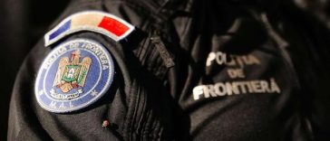 Poliţia de Frontieră aminteşte că minorii care călătoresc în străinătate neînsoţiţi de ambii părinţi au nevoie de documente suplimentare. Ce declaraţii sunt necesare şi în ce condiţii