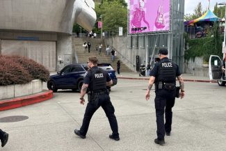 Două persoane au murit şi mai multe au fost rănite într-un incident armat la un festival gastronomic din Seattle – VIDEO