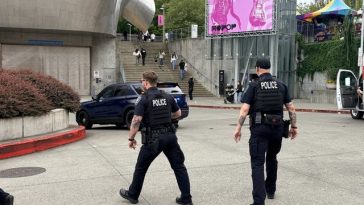 Două persoane au murit şi mai multe au fost rănite într-un incident armat la un festival gastronomic din Seattle – VIDEO