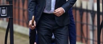 Prinţul Harry, Elton John şi alţi reclamanţi ar putea fi nevoiţi să plătească milioane de lire ziarului „Daily Mail” împotriva căruia au pierdut un proces