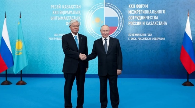 ”Toate astea trebuie să se oprească”, îi spune preşedintele kazah Qasym-Jomart Toqaev, la Omsk, la un summit al cooperării ruso-kazahe, lui Vladimir Putin. El cere o ”îngheţare” a conflictului şi spune că originile războiului sunt ”greu de înţeles”