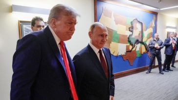 După ce s-a întâlnit cu Zelenski la Ankara, Trump spune că va discuta miercuri la telefon şi cu Putin