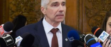 Marinescu: Fiecare zi fără guvern cu depline puteri e o zi pierdută şi pentru reformele din justiţie/ Foştii parteneri de coaliţie caută doar să menţină starea de interimat /El acuză un conflict deschis cu justiţia, declanşat de o parte a clasei politice