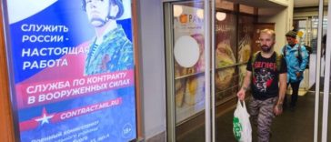 Un mort şi mai mulţi daţi dispăruţi în rândul al cel puţin 15 panamezi recrutaţi să participe la Războiul din Ucraina, anunţă autorităţile panameze, fără să precizeze de care dintre tabere au fost recrutaţi. Moscova: ”contractele semnate sunt de natură vo