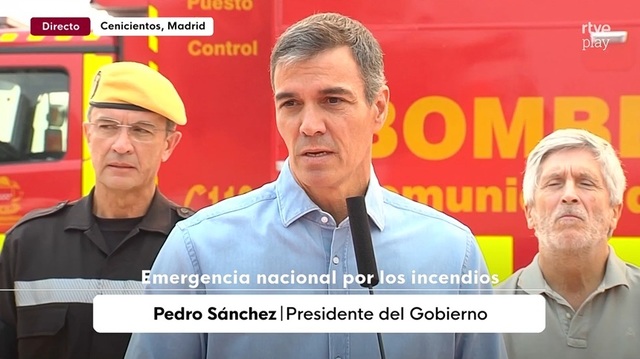 Prioritatea este ”salvarea vieţilor”, anunţă premierul spaniol Pedro Sanchez la Cenicientos, în zona incendiilor, la vest de Madrid, după ce două incendii au fuzionat într-un sinistru uriaş şi ameninţă să se unească cu al treilea în apropiere de Avila. în