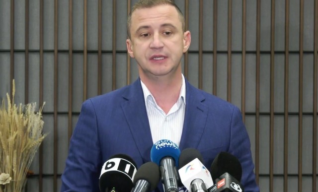 Alfred Simonis, după ce viceprimarul Paula Romocean a pierdut procesul cu ANI: Textul de lege în baza căruia a fost constatată incompatibilitatea nu a fost introdus de PSD, ci prin OUG, semnată în noiembrie 2016 de Vlad Voiculescu, ministru al Sănătăţii