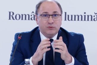 Ministrul Educaţiei, după ancheta referitoare la divulgarea sibiectelor la Bacalaureat: Corectitudinea examenelor reprezintă fundamentul încrederii în educaţie şi nu este negociabilă / Ochelari cu camere video şi IA, descoperiţi în săli