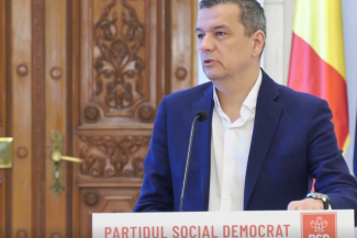 Grindeanu: Nu voi ezita să convoc sesiunea extraordinară a Parlamentului, pentru proiectele PNRR, îmi doresc ca şi Senatul condus de PNL să iasă din pasivitate/ Bolojan întârzie şi blochează în mod deliberat formarea unui guvern cu puteri depline