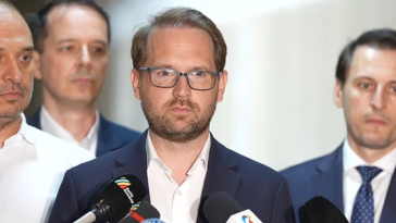 Dominic Fritz: În comisia juridică din Senat a trecut un amendament la legea ANI extrem de grav şi neconstituţional, care pune în pericol 800 de milioane de euro din banii PNRR, o nouă sancţiune pentru incompatibilitate şi conflict de interese