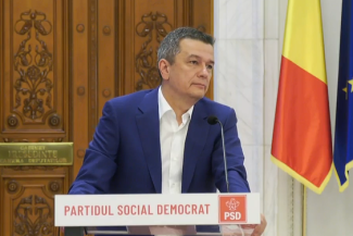 Grindeanu: Unii iresponsabili şi-ar dori să arunce ţara în aer doar ca să continue o luptă politică inutilă. Le dau o veste proastă. Nu vor reuşi / România are nevoie rapid de Guvern cu puteri depline, PSD este deschis să fie parte a acestei soluţii