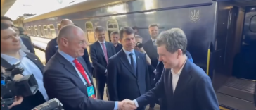 Preşedintele Nicuşor Dan a ajuns cu trenul la Kiev, pentru summitul Ucraina-Europa de Sud-Est, la invitaţia preşedintelui ucrainean Volodimir Zelenski – VIDEO