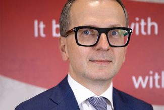 Sebastian Iovan, fost vicepreşedinte Lilly China, va coordona activitatea Eli Lilly pe pieţele din România, Bulgaria, Serbia, Croaţia, Slovenia şi Bosnia şi Herţegovina