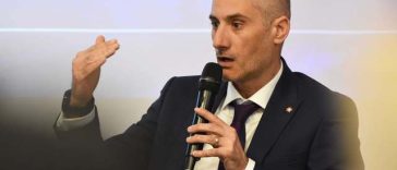 Şerban Semeniuc, reţeaua medicală Regina Maria: Sistemul are nevoie de mai mult dialog. Când faci investigaţii la Spitalul Judeţean X şi după aia te duci la un spital privat sau la o clinică privată, să nu repeţi serviciul, ci informaţia să circule