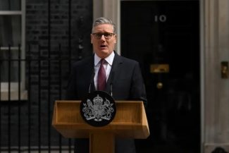 Cupa Mondială: Keir Starmer va permite ca puburile să rămână deschise până la ora 5 dimineaţa pentru meciul Mexic – Anglia