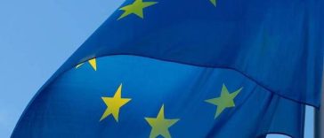 UE sprijină fermierii să-şi cumpere îngrăşăminte – ajutor sub formă de lichidităţi de până la 80% din costurile suplimentare şi avans majorat la plăţile directe