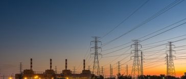 Consumul de electricitate din SUA va atinge noi recorduri în 2026 şi 2027, pe fondul expansiunii inteligenţei artificiale