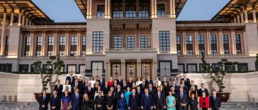 SUMMIT NATO. Trump lasă deoparte supărarea şi laudă unitatea aliaţilor – AFP