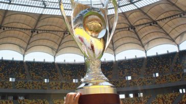 Supercupa, deschiderea oficială a noului sezon fotbalistic în România, se joacă duminică. Trofeul este disputat de Universitatea Craiova şi Universitatea Cluj