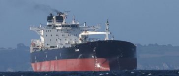 Nava Tagor, un petrolier din flota fantomă rusă reţinut de Franţa, a primit permisiunea să ridice ancora contra unei amenzi de un milion de euro