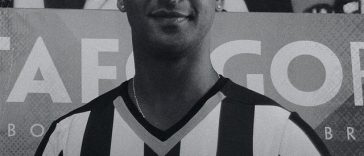 Fotbal: Un fost jucător brazilian a murit strivit de un zid în timpul unei furtuni la Rio