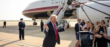 Trump apreciază că sistemul de securitate al noului Air Force One are nevoie de îmbunătăţiri şi anunţă că avionul este trimis timp de o lună la hangar, pentru ca să fie îmbunătăţit ”la maximum”