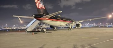Aeroportul din Palm Beach, Florida, îşi schimbă oficial numele în onoarea lui Trump. Avionul privat al lui Eric Trump, primul care a aterizat după redenumire