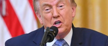 Trump afirmă că Iranului i-ar trebui 25 de ani pentru a se reconstrui după atacurile americane. „Nu am terminat încă!”, avertizează el sugerând că următoarea ţintă ar putea fi un complex nuclear subteran secret