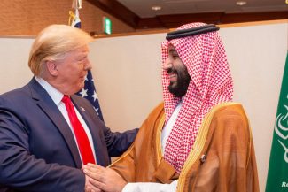 CNN: Trump aprobă un acord cu Arabia Saudită care ar putea permite regatului să îmbogăţească combustibil nuclear