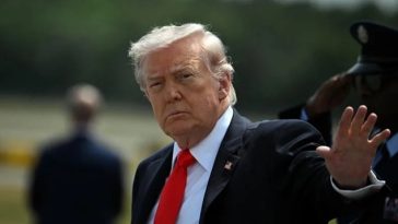 Dineul Corespondenţilor de la Casa Albă – Trump: Totul merge extrem de bine. Nu credeţi ştirile false!