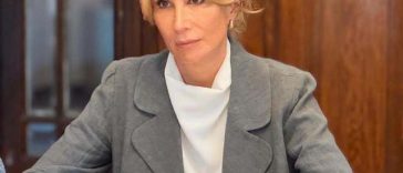 Raluca Turcan: În loc să contribuie la corectarea unui proiect pe care propriul partid l-a tergiversat ani la rând, PSD preferă să îl saboteze politic. Sorin Grindeanu îşi dă, zi de zi, examenul neputinţei ca lider politic