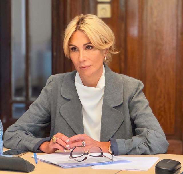Raluca Turcan: În loc să contribuie la corectarea unui proiect pe care propriul partid l-a tergiversat ani la rând, PSD preferă să îl saboteze politic. Sorin Grindeanu îşi dă, zi de zi, examenul neputinţei ca lider politic