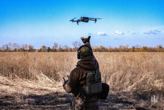 FT: Ucraina va achiziţiona piese chinezeşti pentru drone, cu fonduri UE