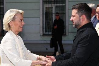 Ursula von der Leyen anunţă un parteneriat între UE şi Kiev în domeniul dronelor