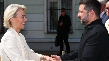 Ursula von der Leyen anunţă un parteneriat între UE şi Kiev în domeniul dronelor