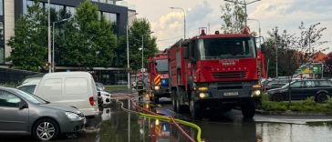 Efecte ale furtunilor în 45 localităţi din 18 judeţe / Se intervine în continuare în judeţele Constanţa, Maramureş, Sibiu şi Suceava / Situaţia în Capitală