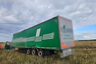 Un şofer de TIR a murit, după ce a ajuns într-un şanţ de la marginea drumului, între Timişoara şi Lugoj