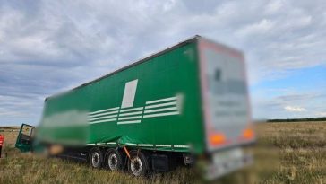 Un şofer de TIR a murit, după ce a ajuns într-un şanţ de la marginea drumului, între Timişoara şi Lugoj
