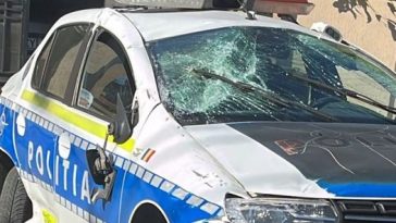 Timiş: Autospecială de Poliţie, avariată într-o intersecţie din Lugoj/ Echipajul urmărea un şofer fugar