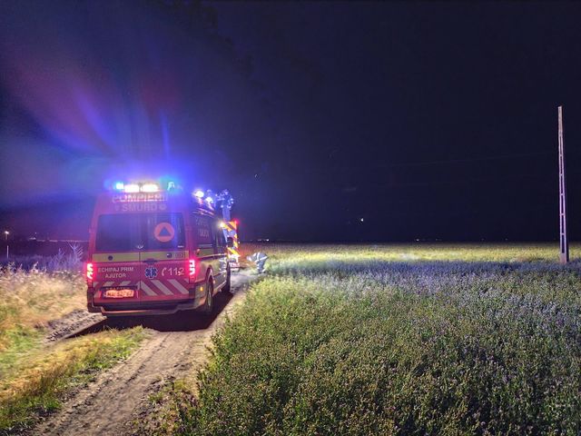 Alertă în judeţul Buzău. Căutări pe timpul nopţii după ce un obiect luminos ar fi căzut pe un câmp între Buzău şi Maxenu