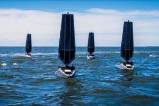 Două sisteme specializate în detecţia şi monitorizarea dronelor maritime vor fi funcţionale în Portul Constanţa / Acestea vor fi poziţionate în zona digurilor de nord şi de sud şi nu vor afecta siguranţa navigaţiei – FOTO