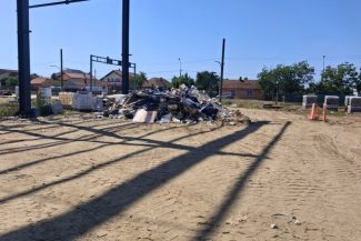 Amendă de 50.000 de lei pentru depozitarea neconformă a deşeurilor pe şantierul stadionului construit de Primăria Timişoara – FOTO