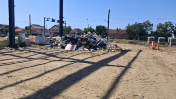 Amendă de 50.000 de lei pentru depozitarea neconformă a deşeurilor pe şantierul stadionului construit de Primăria Timişoara – FOTO