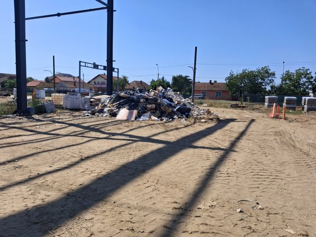Amendă de 50.000 de lei pentru depozitarea neconformă a deşeurilor pe şantierul stadionului construit de Primăria Timişoara – FOTO